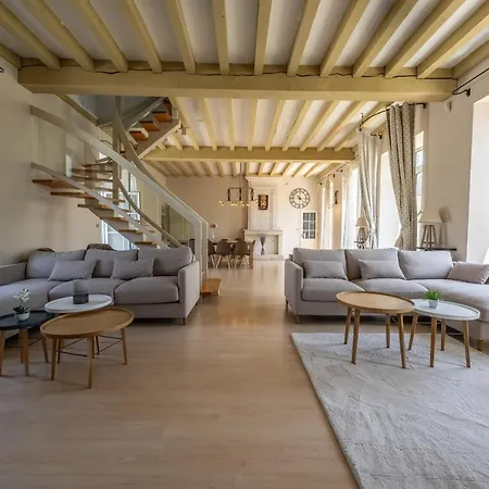 Le Domaine Du Coudret ساتْ
