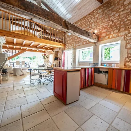 Le Domaine Du Coudret 4*